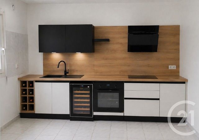 Appartement T3 à vendre - 3 pièces - 73.33 m2 - AGDE - 34 - LANGUEDOC-ROUSSILLON - Century 21 Vue Sur Mer