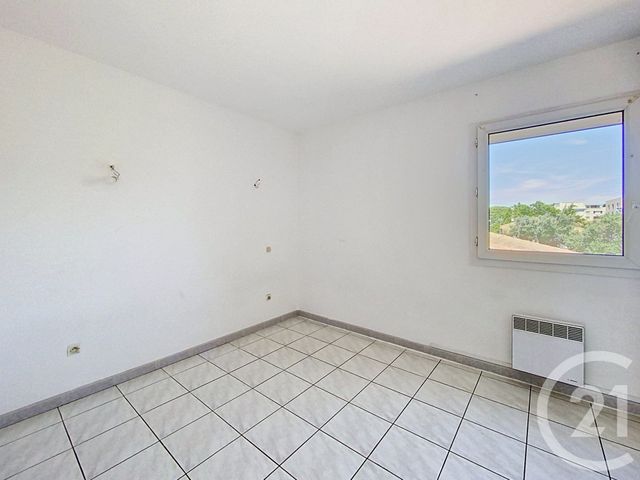 Appartement T3 à vendre - 3 pièces - 73.33 m2 - AGDE - 34 - LANGUEDOC-ROUSSILLON - Century 21 Vue Sur Mer