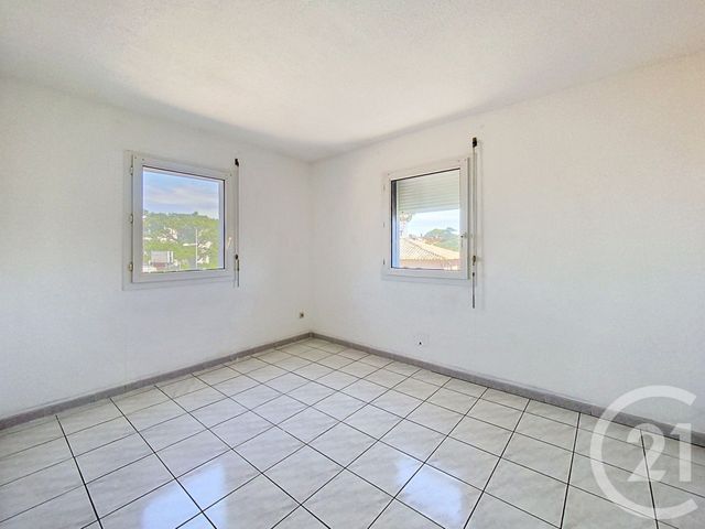 Appartement T3 à vendre - 3 pièces - 73.33 m2 - AGDE - 34 - LANGUEDOC-ROUSSILLON - Century 21 Vue Sur Mer