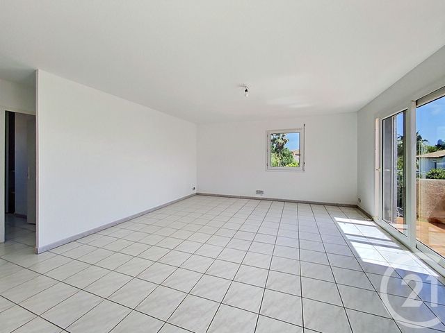 Appartement T3 à vendre - 3 pièces - 73.33 m2 - AGDE - 34 - LANGUEDOC-ROUSSILLON - Century 21 Vue Sur Mer