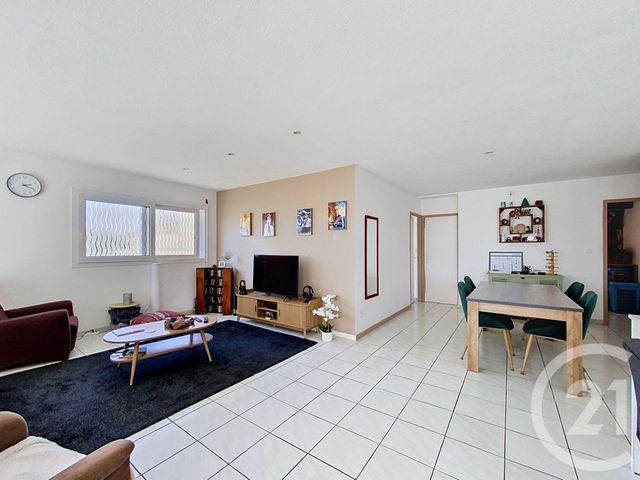 Appartement T4 à vendre - 4 pièces - 102.0 m2 - AGDE - 34 - LANGUEDOC-ROUSSILLON - Century 21 Vue Sur Mer