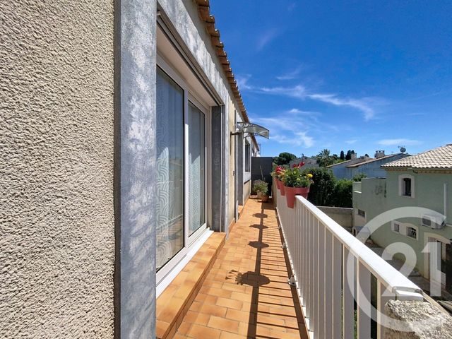 Appartement T4 à vendre - 4 pièces - 102.0 m2 - AGDE - 34 - LANGUEDOC-ROUSSILLON - Century 21 Vue Sur Mer