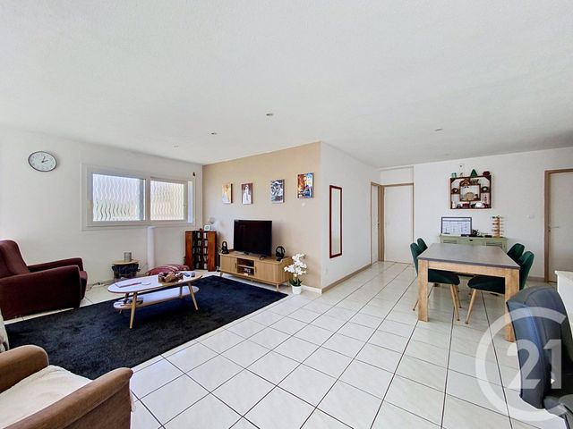 Appartement T4 à vendre - 4 pièces - 102.0 m2 - AGDE - 34 - LANGUEDOC-ROUSSILLON - Century 21 Vue Sur Mer