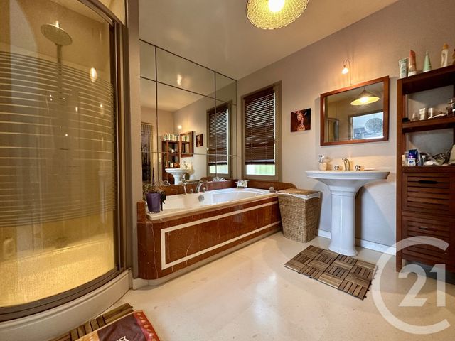 maison à vendre - 5 pièces - 289.08 m2 - AGDE - 34 - LANGUEDOC-ROUSSILLON - Century 21 Vue Sur Mer