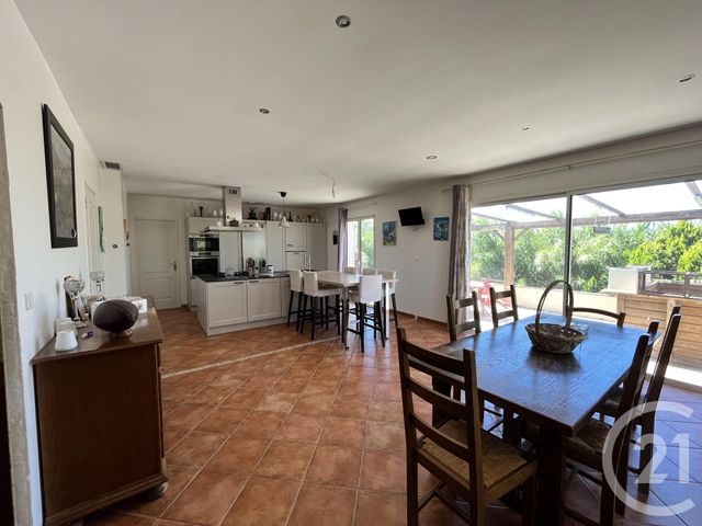 maison à vendre - 5 pièces - 152.15 m2 - VIAS - 34 - LANGUEDOC-ROUSSILLON - Century 21 Vue Sur Mer