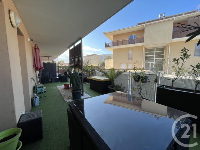 Appartement T3 à vendre - 3 pièces - 69.21 m2 - AGDE - 34 - LANGUEDOC-ROUSSILLON - Century 21 Vue Sur Mer