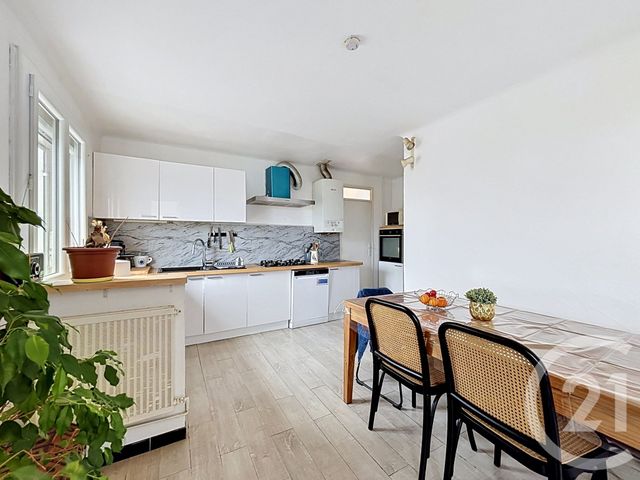 Appartement T4 à vendre - 4 pièces - 84.54 m2 - AGDE - 34 - LANGUEDOC-ROUSSILLON - Century 21 Vue Sur Mer