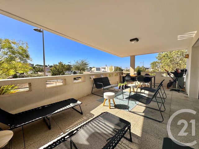 Appartement T3 à vendre - 3 pièces - 63.11 m2 - AGDE - 34 - LANGUEDOC-ROUSSILLON - Century 21 Vue Sur Mer