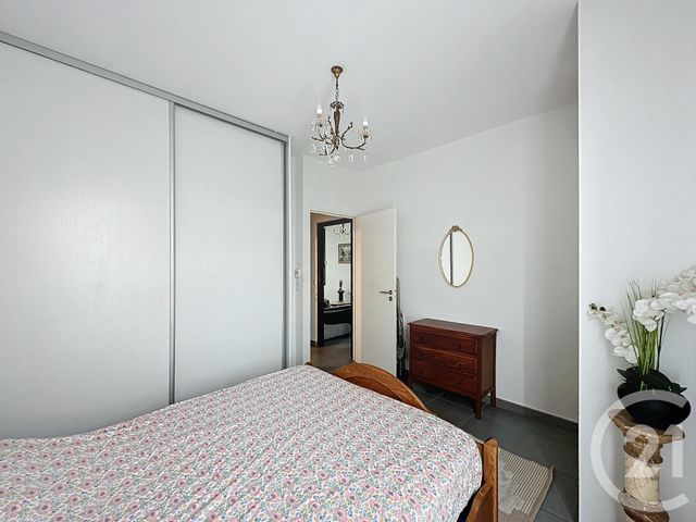 Appartement T3 à vendre - 3 pièces - 65.78 m2 - LE GRAU D AGDE - 34 - LANGUEDOC-ROUSSILLON - Century 21 Vue Sur Mer