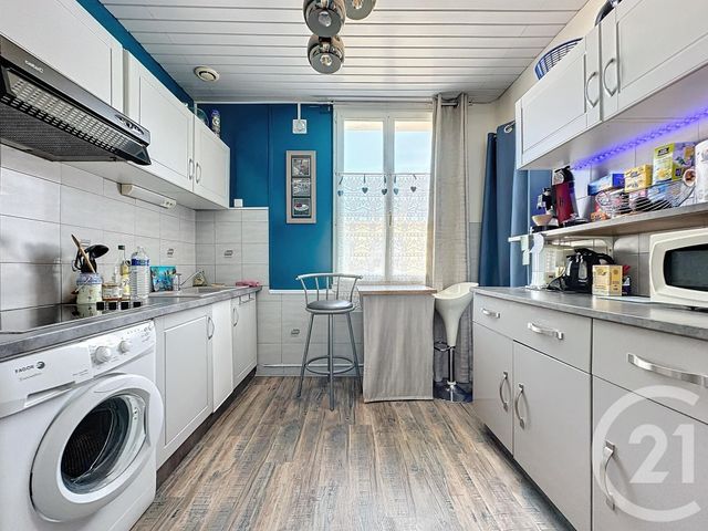 Afficher la photo en grand Appartement T2 à vendre - 2 pièces - 48.18 m2 - AGDE - 34 - LANGUEDOC-ROUSSILLON - Century 21 Vue Sur Mer