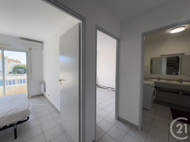 Appartement T3 à vendre - 3 pièces - 56.19 m2 - LE CAP D AGDE - 34 - LANGUEDOC-ROUSSILLON - Century 21 Vue Sur Mer