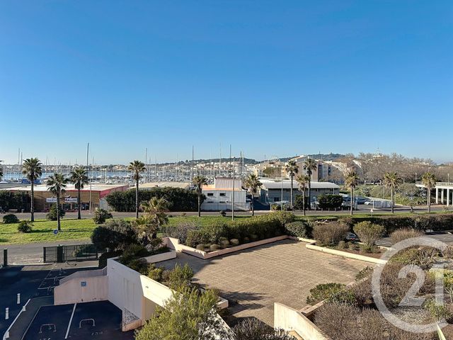 Afficher la photo en grand Appartement T2 à vendre - 2 pièces - 30.26 m2 - LE CAP D AGDE - 34 - LANGUEDOC-ROUSSILLON - Century 21 Vue Sur Mer