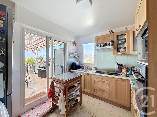 Appartement T3 à vendre - 4 pièces - 93.28 m2 - LE CAP D AGDE - 34 - LANGUEDOC-ROUSSILLON - Century 21 Vue Sur Mer