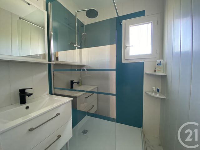 Appartement T3 à vendre - 3 pièces - 47.13 m2 - LE CAP D AGDE - 34 - LANGUEDOC-ROUSSILLON - Century 21 Vue Sur Mer