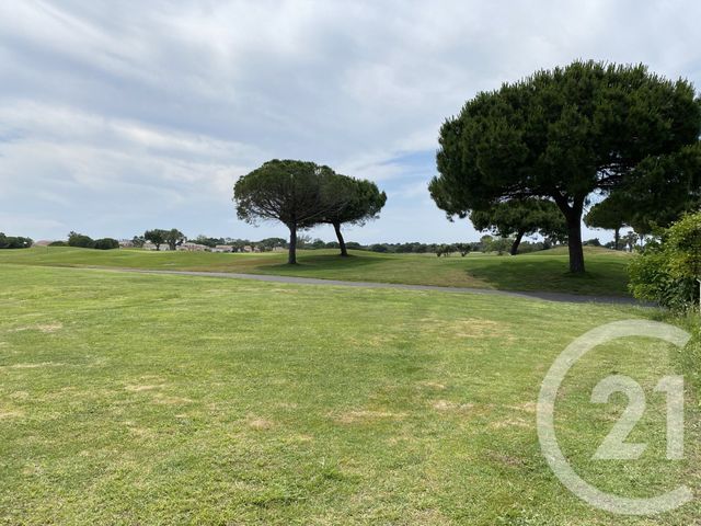 Appartement T3 à vendre - 3 pièces - 47.13 m2 - LE CAP D AGDE - 34 - LANGUEDOC-ROUSSILLON - Century 21 Vue Sur Mer