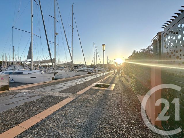 Appartement T2 à vendre - 2 pièces - 27.44 m2 - LE CAP D AGDE - 34 - LANGUEDOC-ROUSSILLON - Century 21 Vue Sur Mer