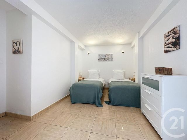 Afficher la photo en grand Appartement T3 à vendre - 3 pièces - 48.84 m2 - AGDE - 34 - LANGUEDOC-ROUSSILLON - Century 21 Vue Sur Mer