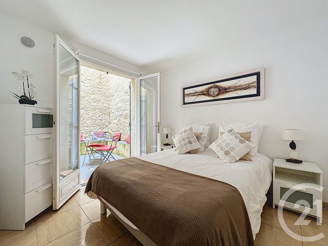 Afficher la photo en grand Appartement T3 à vendre - 3 pièces - 48.84 m2 - AGDE - 34 - LANGUEDOC-ROUSSILLON - Century 21 Vue Sur Mer