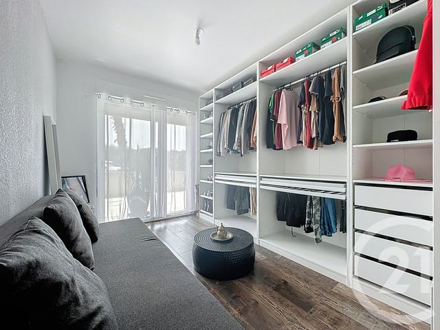 Appartement T3 à vendre - 3 pièces - 54.77 m2 - AGDE - 34 - LANGUEDOC-ROUSSILLON - Century 21 Vue Sur Mer