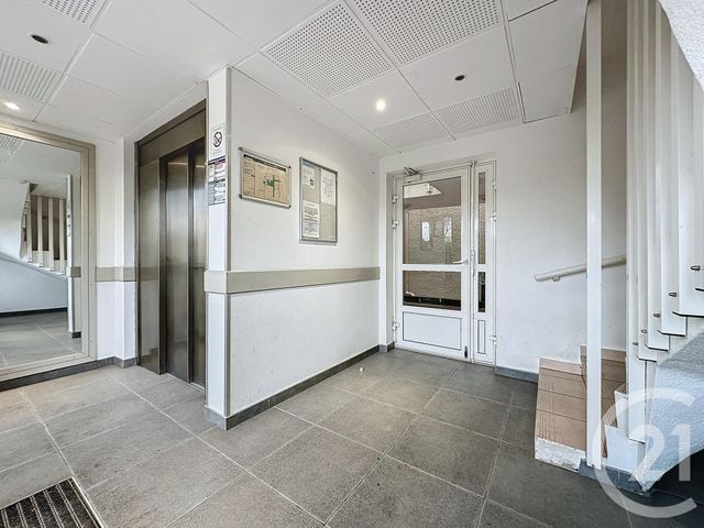 Appartement T3 à vendre - 3 pièces - 51.15 m2 - AGDE - 34 - LANGUEDOC-ROUSSILLON - Century 21 Vue Sur Mer