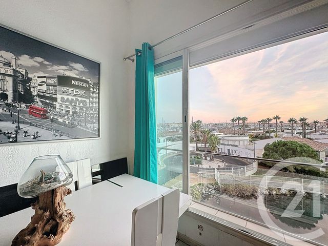 Appartement T3 à vendre - 3 pièces - 63.54 m2 - LE CAP D AGDE - 34 - LANGUEDOC-ROUSSILLON - Century 21 Vue Sur Mer
