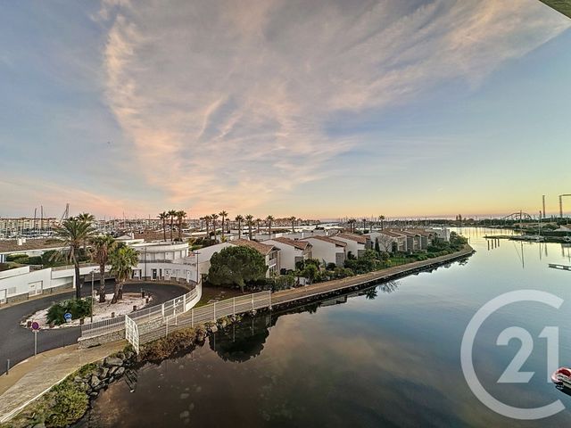 Appartement T3 à vendre - 3 pièces - 63.54 m2 - LE CAP D AGDE - 34 - LANGUEDOC-ROUSSILLON - Century 21 Vue Sur Mer