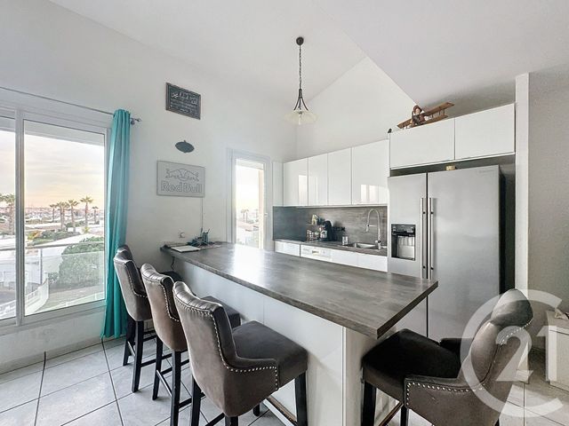 Appartement T3 à vendre - 3 pièces - 63.54 m2 - LE CAP D AGDE - 34 - LANGUEDOC-ROUSSILLON - Century 21 Vue Sur Mer