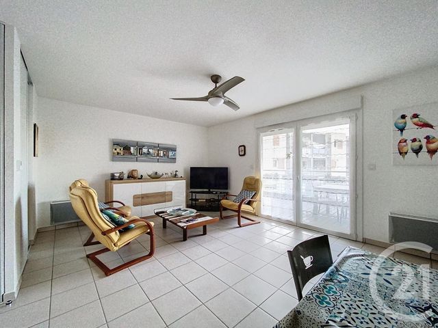 Appartement T2 à vendre - 2 pièces - 49.07 m2 - AGDE - 34 - LANGUEDOC-ROUSSILLON - Century 21 Vue Sur Mer