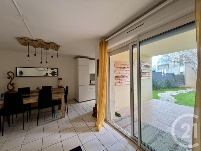 Appartement T3 à vendre - 3 pièces - 53.4 m2 - AGDE - 34 - LANGUEDOC-ROUSSILLON - Century 21 Vue Sur Mer