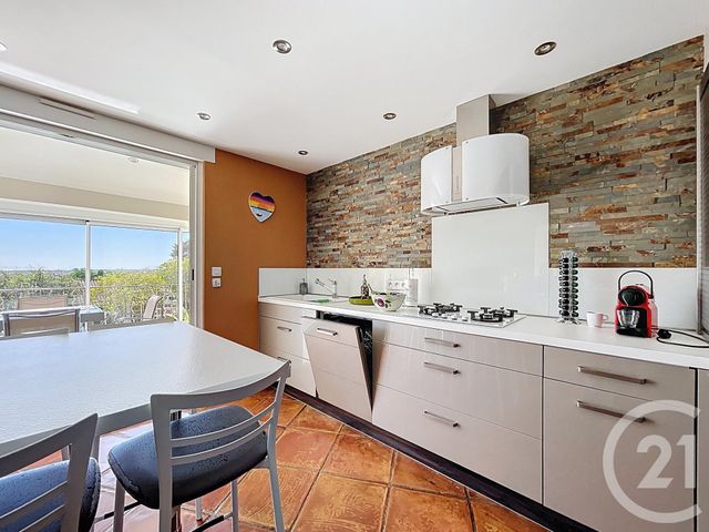 Afficher la photo en grand maison à vendre - 6 pièces - 223.01 m2 - PORTIRAGNES - 34 - LANGUEDOC-ROUSSILLON - Century 21 Vue Sur Mer