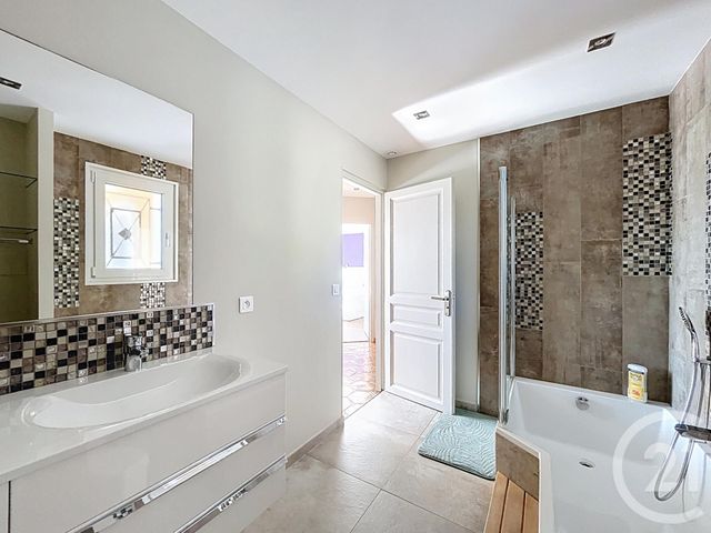 Afficher la photo en grand maison à vendre - 6 pièces - 223.01 m2 - PORTIRAGNES - 34 - LANGUEDOC-ROUSSILLON - Century 21 Vue Sur Mer