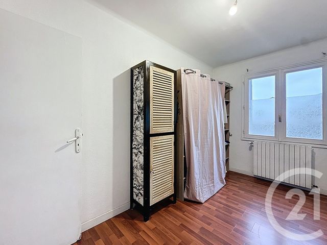 Afficher la photo en grand Appartement T5 à vendre - 5 pièces - 91.29 m2 - AGDE - 34 - LANGUEDOC-ROUSSILLON - Century 21 Vue Sur Mer