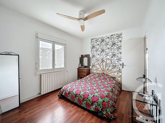 Afficher la photo en grand Appartement T5 à vendre - 5 pièces - 91.29 m2 - AGDE - 34 - LANGUEDOC-ROUSSILLON - Century 21 Vue Sur Mer