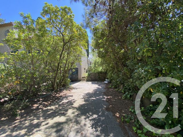 Afficher la photo en grand maison à vendre - 6 pièces - 186.38 m2 - AGDE - 34 - LANGUEDOC-ROUSSILLON - Century 21 Vue Sur Mer