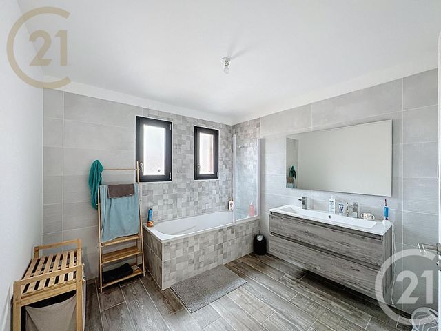 maison à vendre - 5 pièces - 123.2 m2 - PINET - 34 - LANGUEDOC-ROUSSILLON - Century 21 Vue Sur Mer