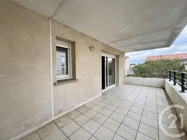 Appartement T2 à vendre - 2 pièces - 44.5 m2 - AGDE - 34 - LANGUEDOC-ROUSSILLON - Century 21 Vue Sur Mer
