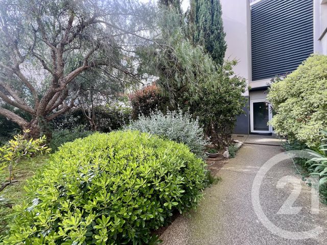 Appartement T2 à vendre - 2 pièces - 44.5 m2 - AGDE - 34 - LANGUEDOC-ROUSSILLON - Century 21 Vue Sur Mer