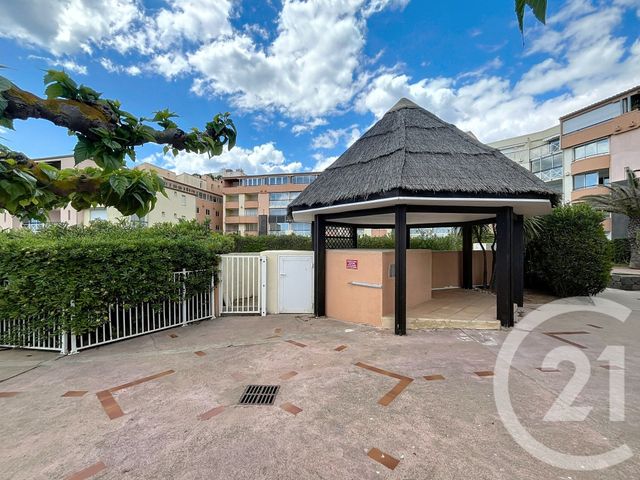 Appartement T3 à vendre - 3 pièces - 31.17 m2 - LE CAP D AGDE - 34 - LANGUEDOC-ROUSSILLON - Century 21 Vue Sur Mer