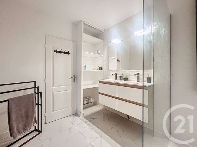 Afficher la photo en grand maison à vendre - 5 pièces - 117.14 m2 - AGDE - 34 - LANGUEDOC-ROUSSILLON - Century 21 Vue Sur Mer