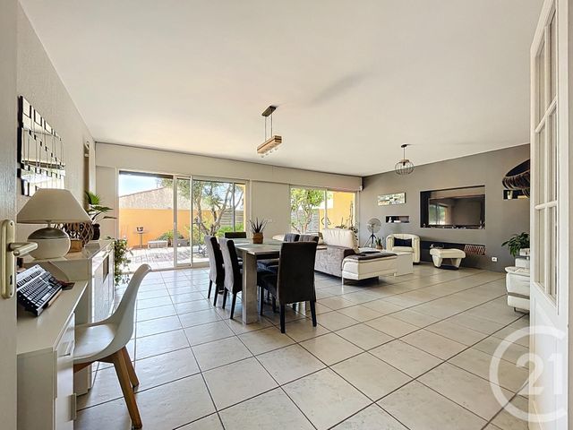 maison à vendre - 6 pièces - 184.8 m2 - MARSEILLAN - 34 - LANGUEDOC-ROUSSILLON - Century 21 Vue Sur Mer