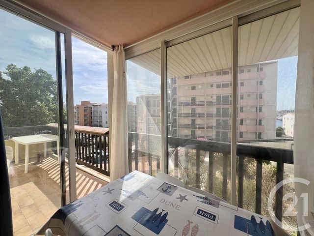 Appartement T3 à vendre - 3 pièces - 31.08 m2 - LE CAP D AGDE - 34 - LANGUEDOC-ROUSSILLON - Century 21 Vue Sur Mer