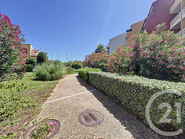 Appartement T3 à vendre - 3 pièces - 66.76 m2 - LE CAP D AGDE - 34 - LANGUEDOC-ROUSSILLON - Century 21 Vue Sur Mer