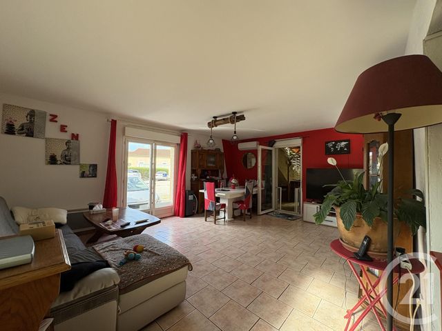 Afficher la photo en grand Appartement T4 à vendre - 4 pièces - 91.43 m2 - FLORENSAC - 34 - LANGUEDOC-ROUSSILLON - Century 21 Vue Sur Mer