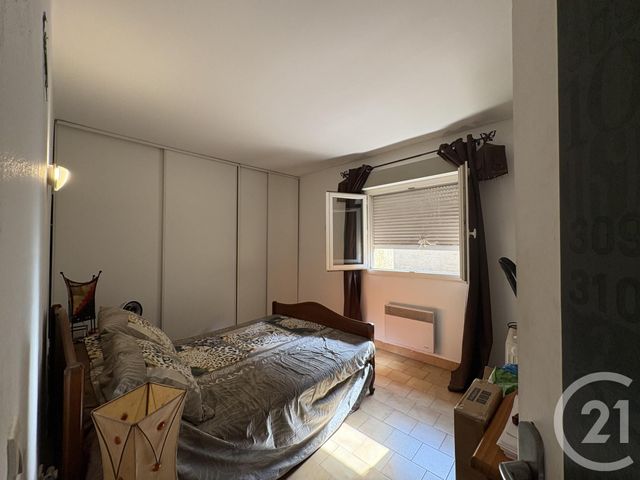 Afficher la photo en grand Appartement T4 à vendre - 4 pièces - 91.43 m2 - FLORENSAC - 34 - LANGUEDOC-ROUSSILLON - Century 21 Vue Sur Mer