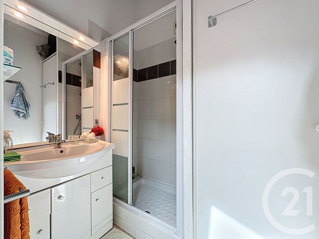 Appartement T3 à vendre - 3 pièces - 46.65 m2 - AGDE - 34 - LANGUEDOC-ROUSSILLON - Century 21 Vue Sur Mer