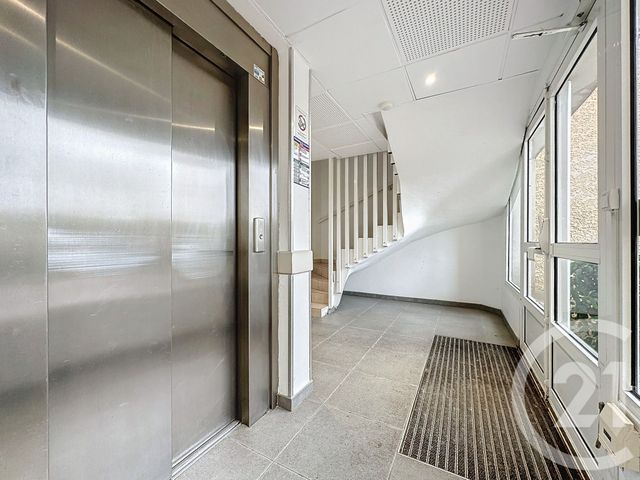 Appartement T3 à vendre - 3 pièces - 46.65 m2 - AGDE - 34 - LANGUEDOC-ROUSSILLON - Century 21 Vue Sur Mer