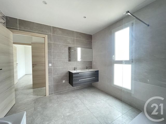 maison à vendre - 5 pièces - 132.0 m2 - PORTIRAGNES - 34 - LANGUEDOC-ROUSSILLON - Century 21 Vue Sur Mer