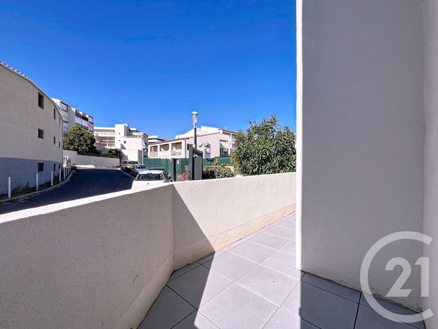 Appartement T2 à vendre - 2 pièces - 25.78 m2 - LE CAP D AGDE - 34 - LANGUEDOC-ROUSSILLON - Century 21 Vue Sur Mer