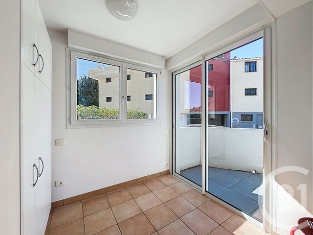 Appartement T2 à vendre - 2 pièces - 25.78 m2 - LE CAP D AGDE - 34 - LANGUEDOC-ROUSSILLON - Century 21 Vue Sur Mer