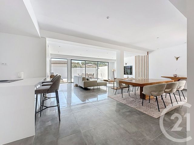 maison à vendre - 4 pièces - 185.35 m2 - LE GRAU D AGDE - 34 - LANGUEDOC-ROUSSILLON - Century 21 Vue Sur Mer